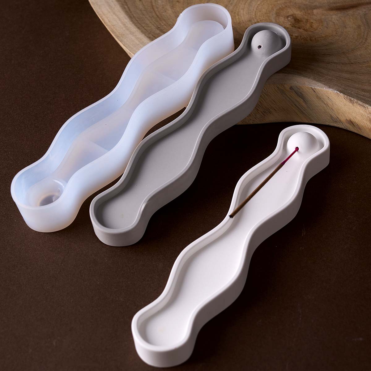 Home Decor Humacao - Plateau d'insertion d'encens ondulé Long, moule